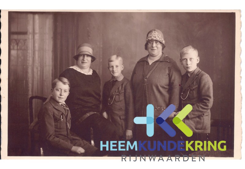 1926 - familie Peet -Lutjenhuis uit Coll. J.Peet . Coll HKR (9)